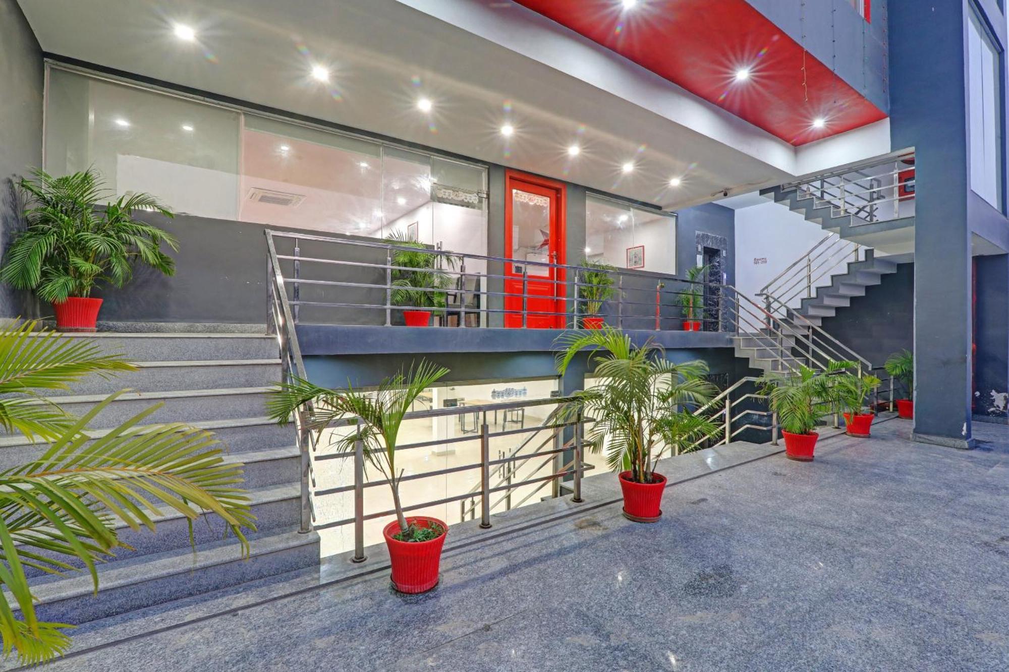 Townhouse The Shubham Hotel Bijnaur Luaran gambar